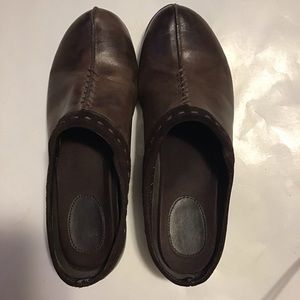 Women’s Eurostep Brown Leather Jolie Clogs sz 8.5 shoes